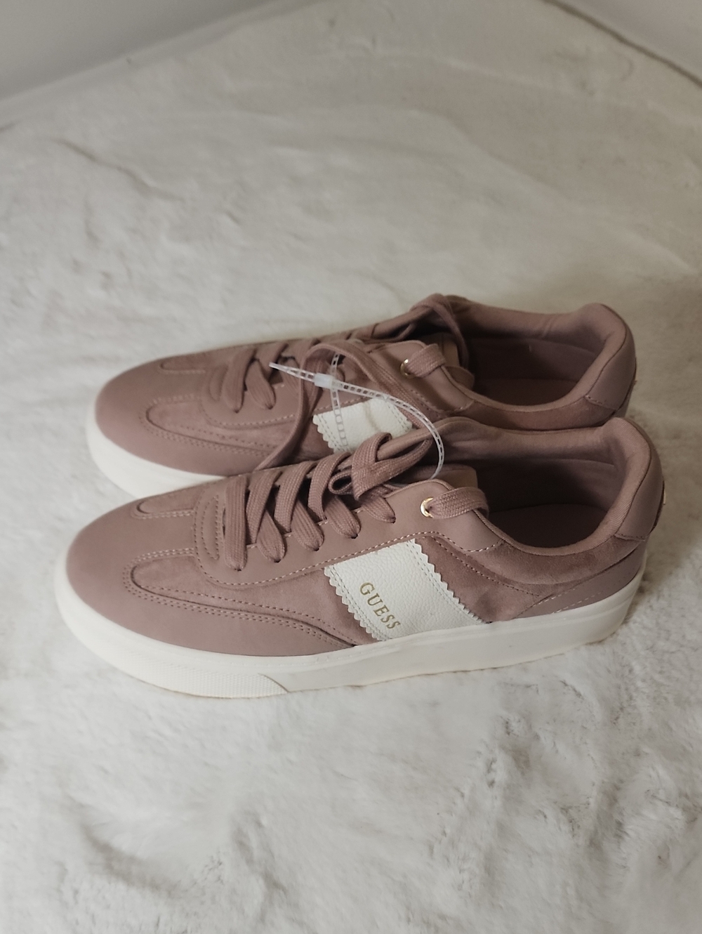 GUESS Women's Mauve Platform Lace-Up Sneakers with White Logo Panel